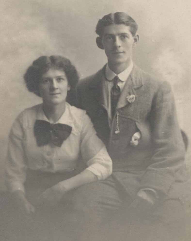 Katherine with brother Reginald in 1900-1905